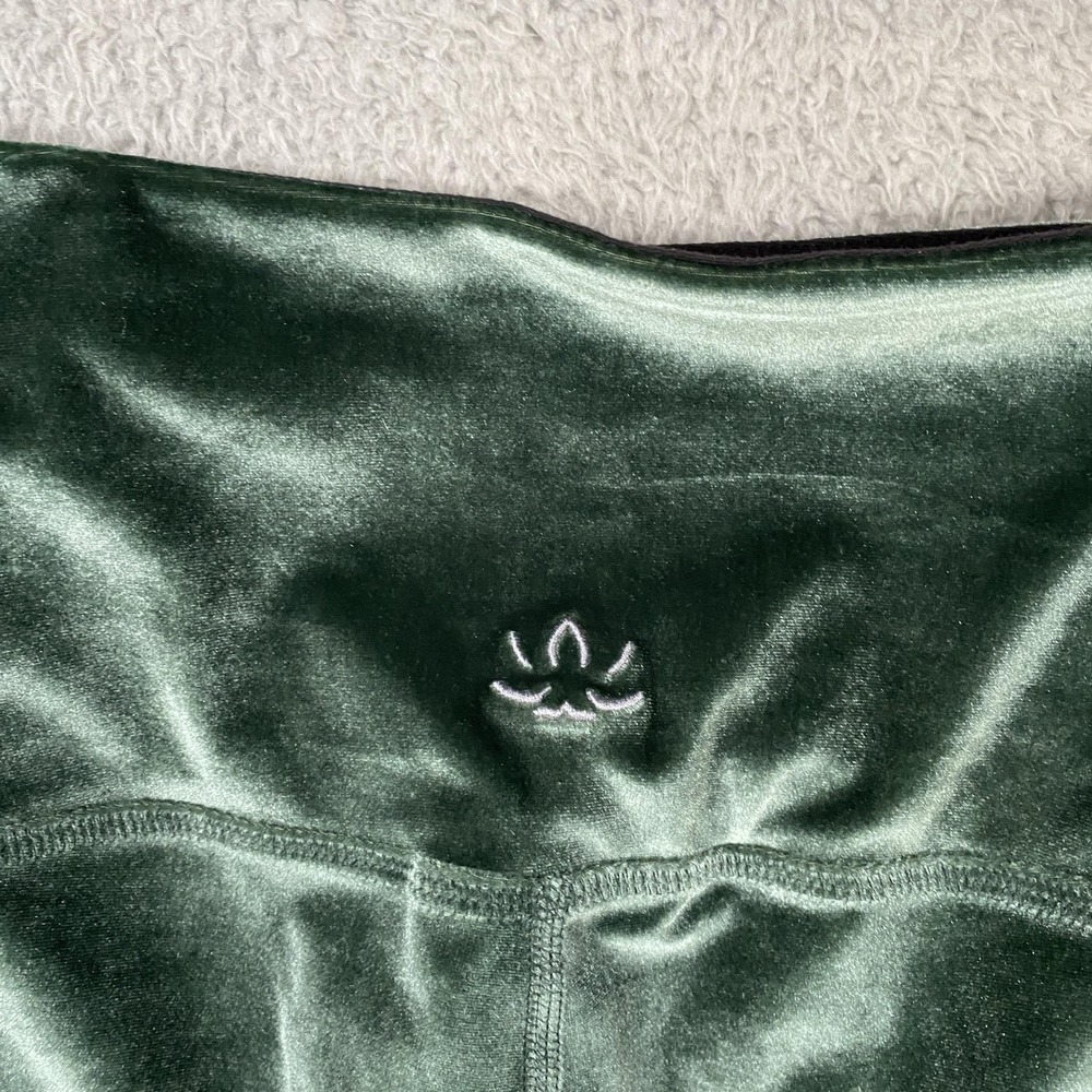 Beyond Yoga Leggings Womens Small Green Velvet High Rise Stretch Activewear USA - Picture 12 of 13